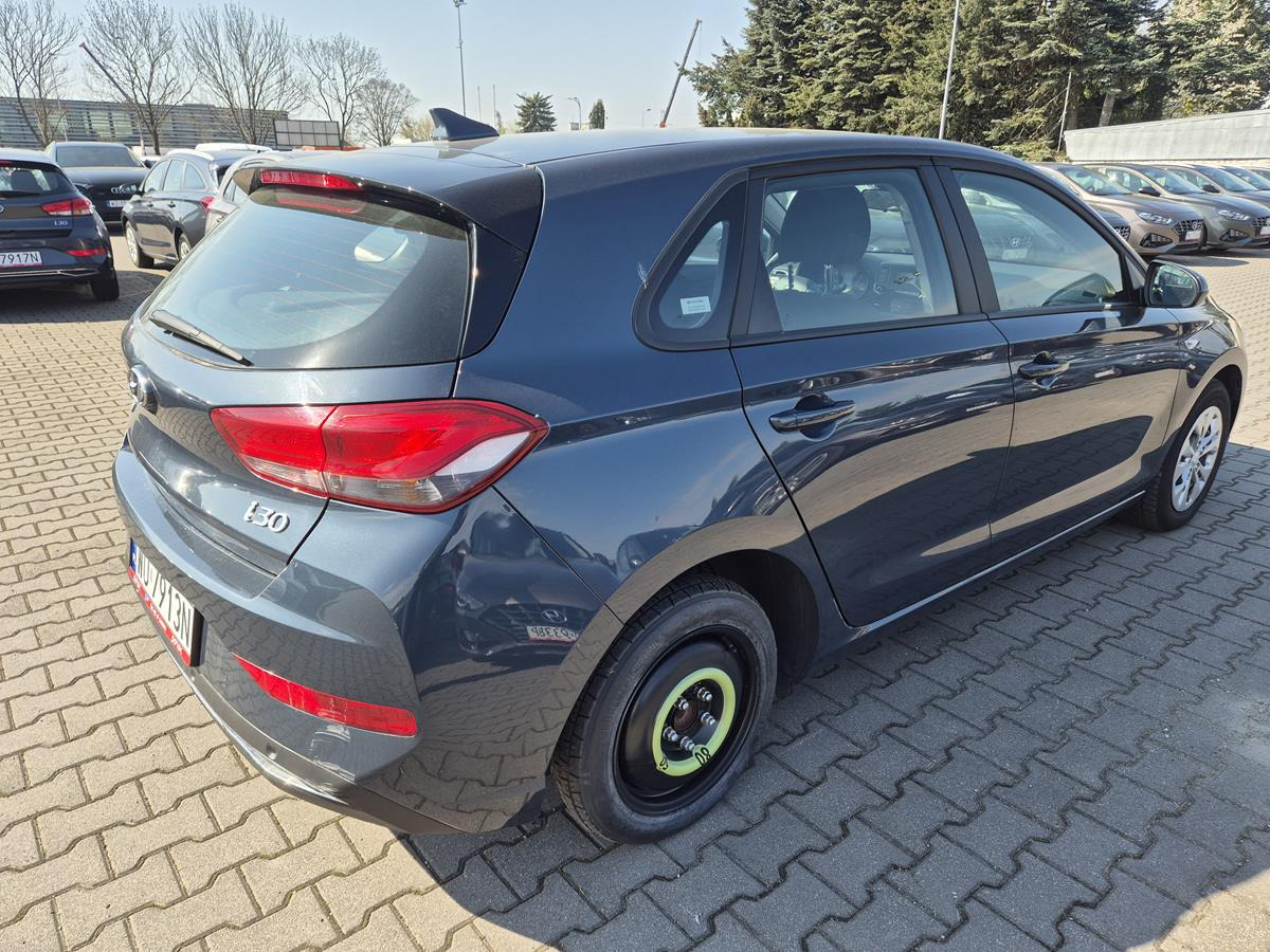 HYUNDAI I30 HATCHBACK - Hatchback: picture 4 HYUNDAI I30 HATCHBACK - Hatchback: picture 4