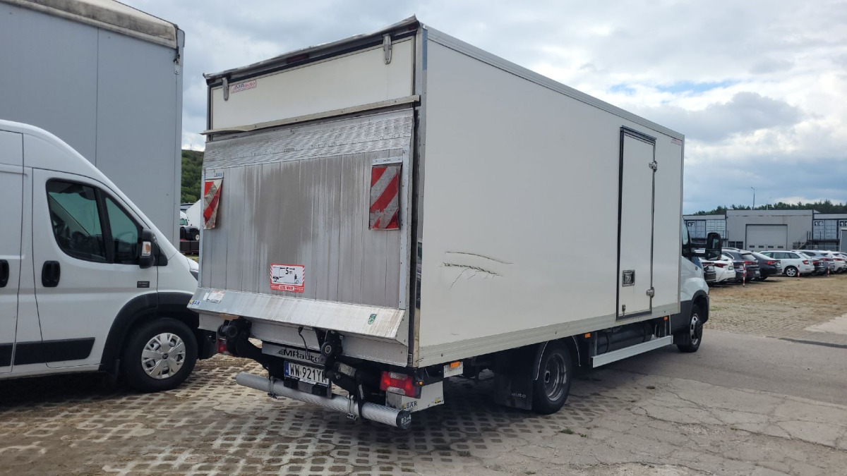 IVECO DAILY KONTENER - Closed box van: picture 4 IVECO DAILY KONTENER - Closed box van: picture 4