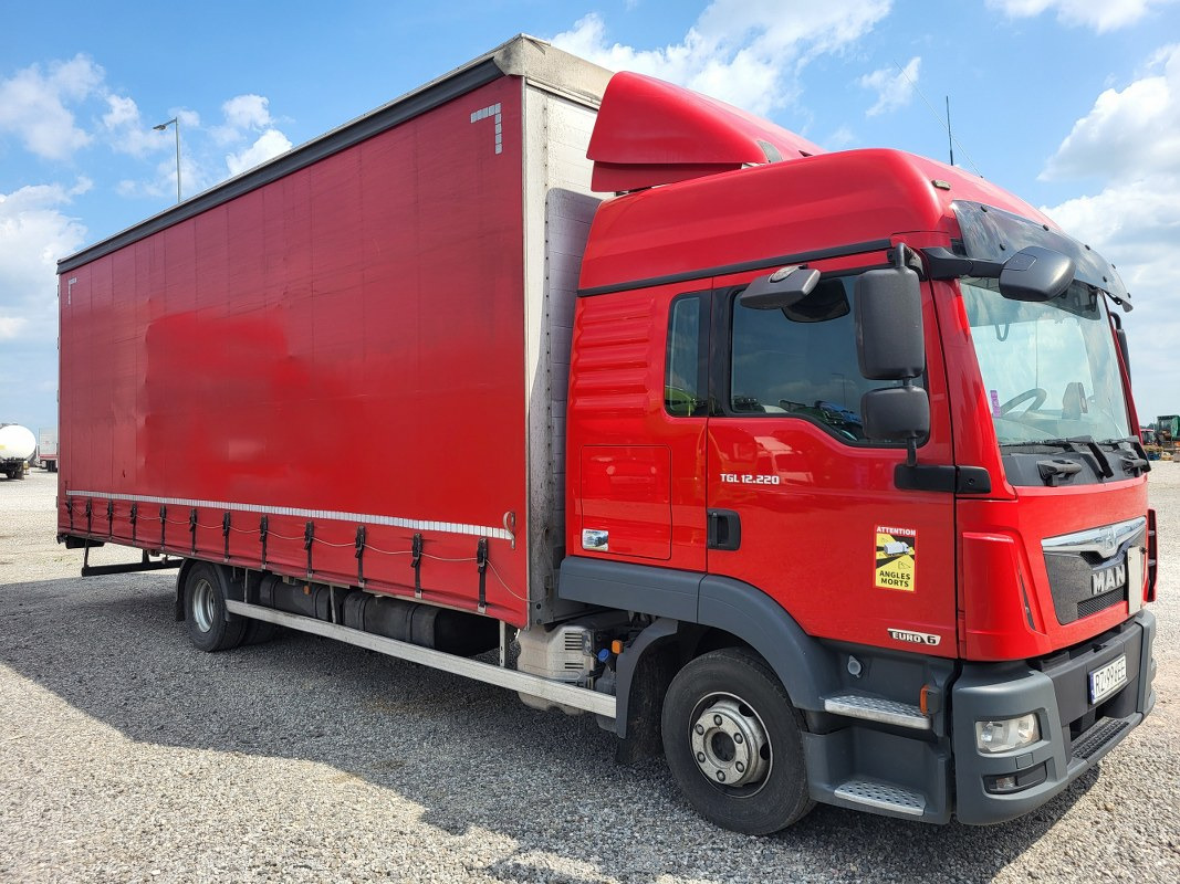 MAN TGL 12.220 SOLÓWKA - Curtain side truck: picture 1 MAN TGL 12.220 SOLÓWKA - Curtain side truck: picture 1