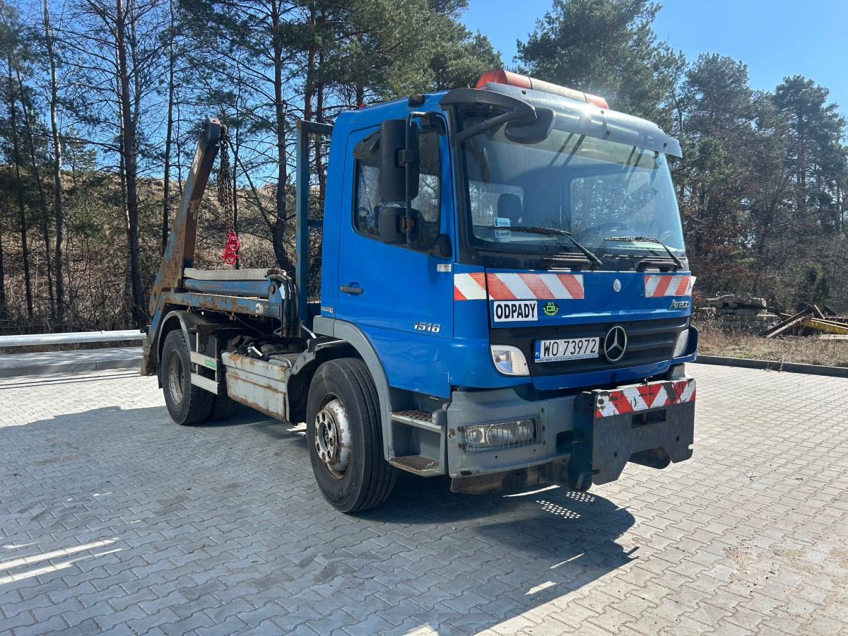 MERCEDES BENZ ATEGO HAKOWIEC - Hook lift truck: picture 1 MERCEDES BENZ ATEGO HAKOWIEC - Hook lift truck: picture 1