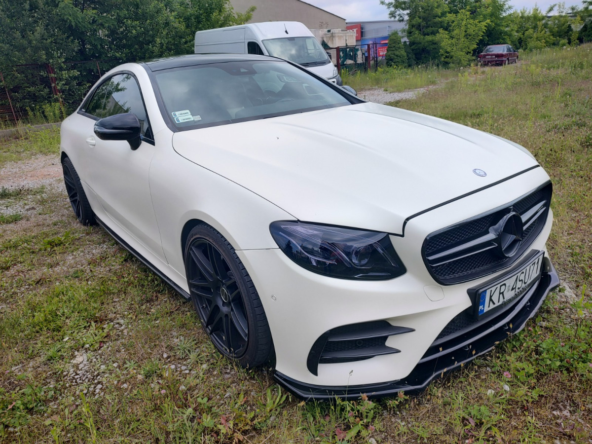 Car MERCEDES BENZ E KLASA COUPE: picture 1