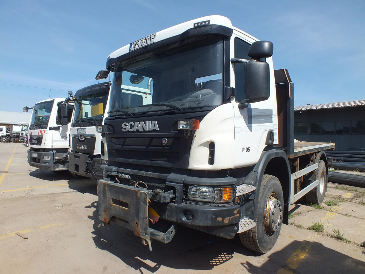 SCANIA P250 DO ZABUDOWY - Dropside/ Flatbed truck: picture 2 SCANIA P250 DO ZABUDOWY - Dropside/ Flatbed truck: picture 2