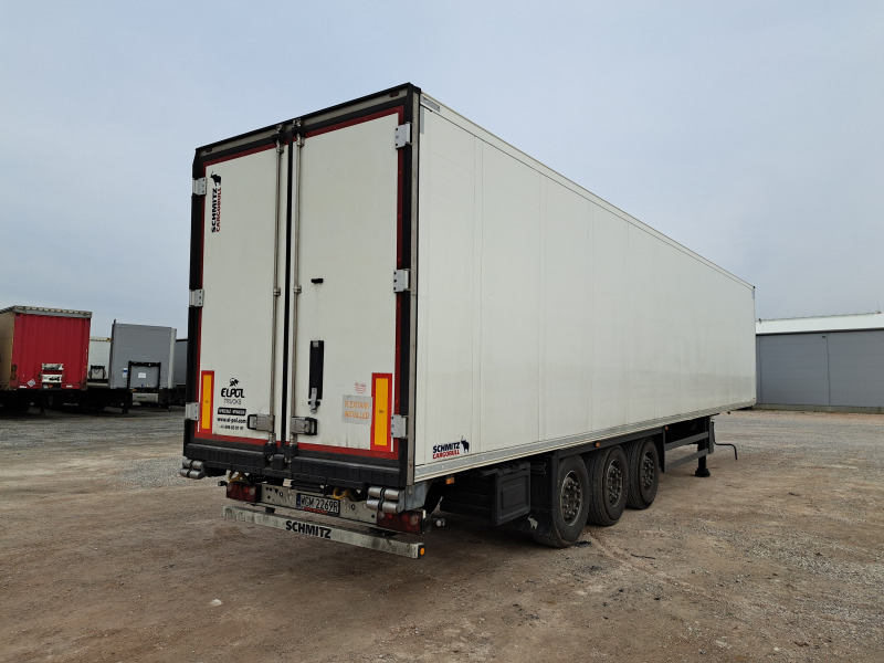 SCHMITZ CARGOBULL SCB*S3B CHŁODNIA - Refrigerated semi-trailer: picture 4 SCHMITZ CARGOBULL SCB*S3B CHŁODNIA - Refrigerated semi-trailer: picture 4