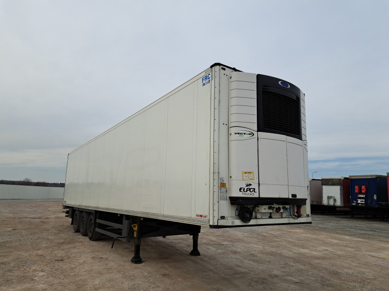 SCHMITZ CARGOBULL SCB*S3B CHŁODNIA - Refrigerated semi-trailer: picture 1 SCHMITZ CARGOBULL SCB*S3B CHŁODNIA - Refrigerated semi-trailer: picture 1