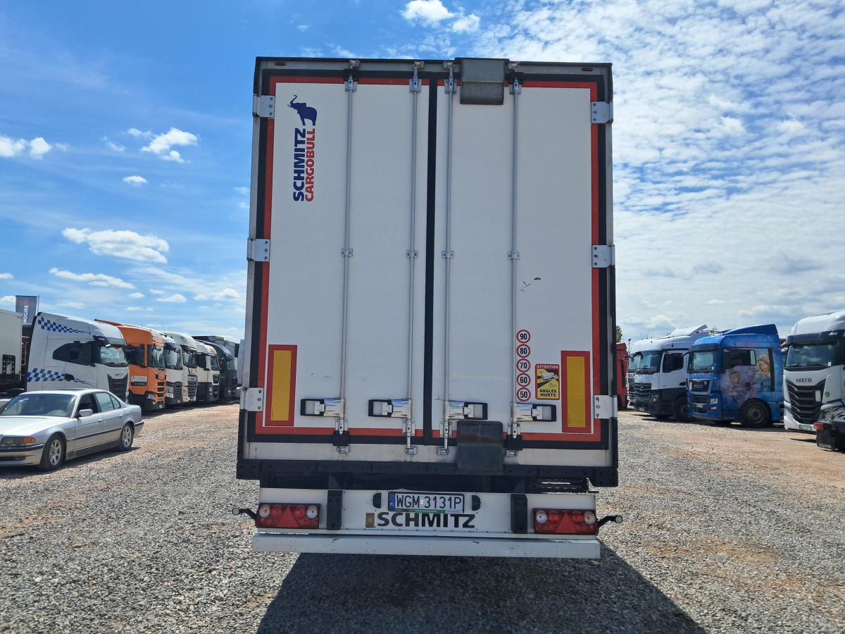 SCHMITZ CARGOBULL SKO 24/L-13.4 FP COOL V7 CHŁODNIA - Refrigerated trailer: picture 4 SCHMITZ CARGOBULL SKO 24/L-13.4 FP COOL V7 CHŁODNIA - Refrigerated trailer: picture 4