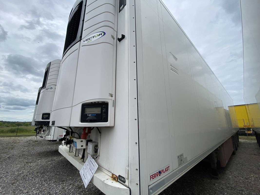SCHMITZ SCB S3B CHŁODNIA - Refrigerated semi-trailer: picture 3 SCHMITZ SCB S3B CHŁODNIA - Refrigerated semi-trailer: picture 3