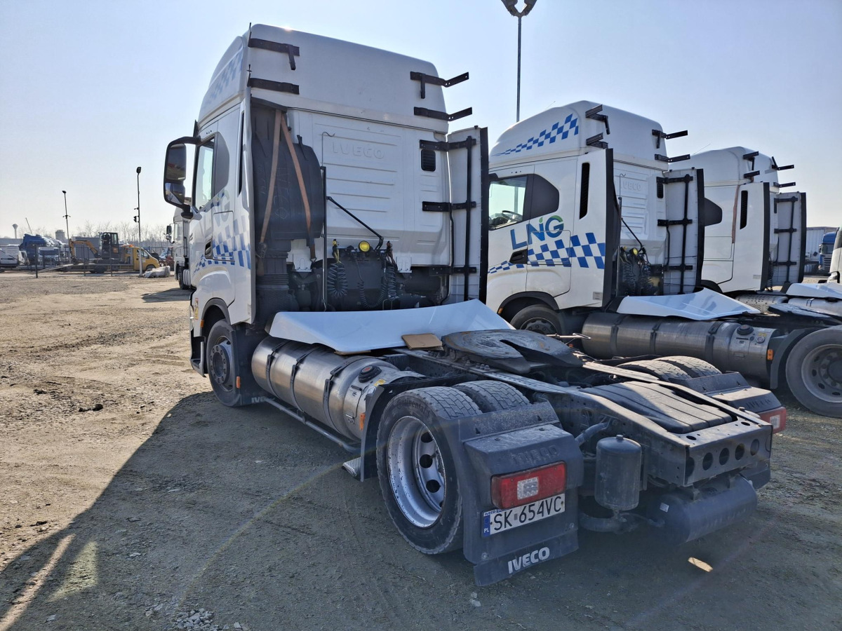 IVECO AS440ST/FP LT LNG CIĄGNIK SIODŁOWY - Tractor unit: picture 4 IVECO AS440ST/FP LT LNG CIĄGNIK SIODŁOWY - Tractor unit: picture 4