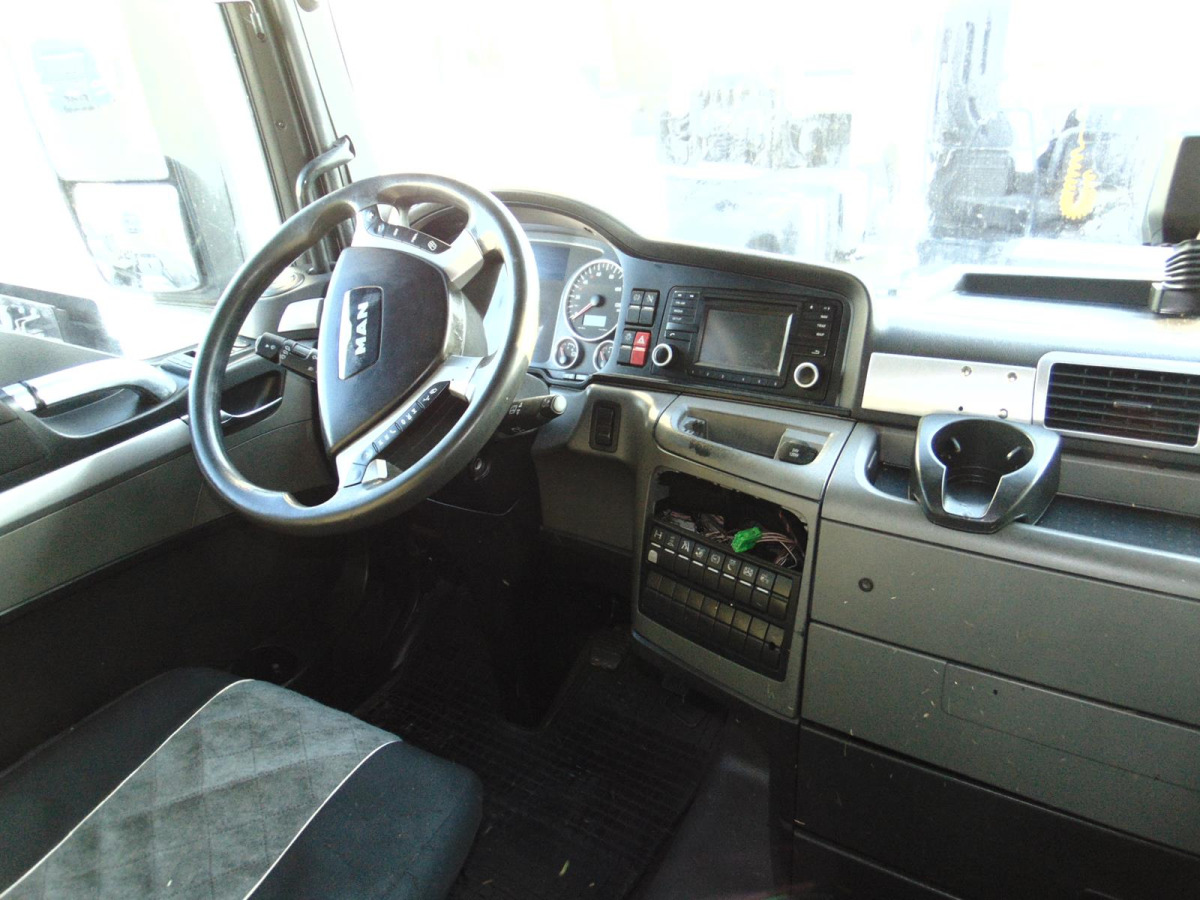 MAN TGX CIĄGNIK SIODŁOWY - Tractor unit: picture 5 MAN TGX CIĄGNIK SIODŁOWY - Tractor unit: picture 5