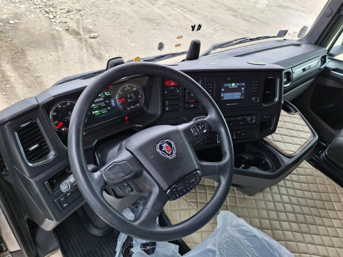 Tractor unit SCANIA R450  CIĄGNIK SIODŁOWY: picture 10