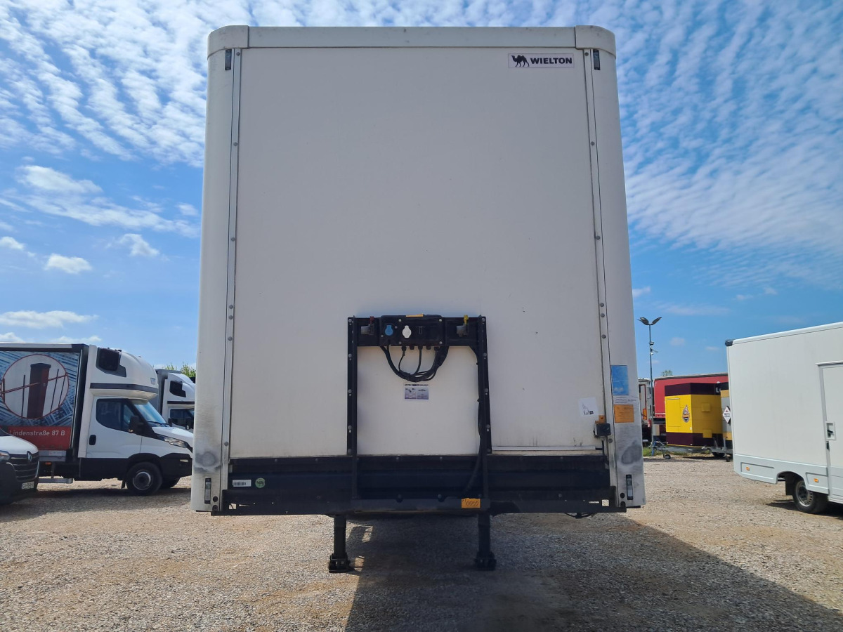 WIELTON NS3F KONTENEROWA - Closed box trailer: picture 3 WIELTON NS3F KONTENEROWA - Closed box trailer: picture 3