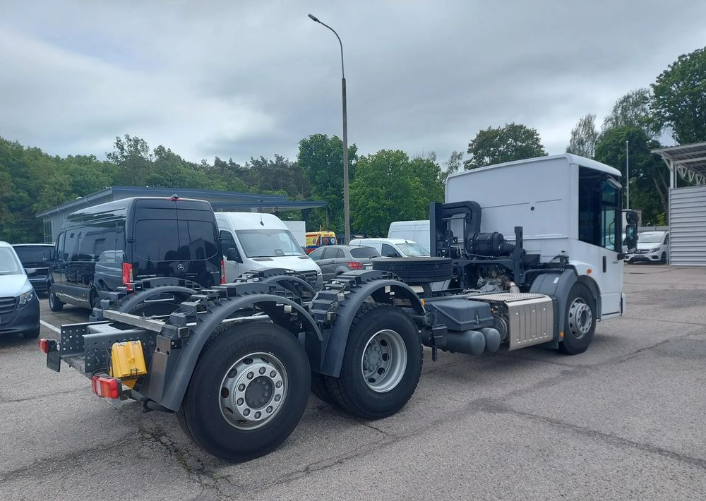 Mercedes-Benz Econic 2630 L ENA - Cab chassis truck: picture 5 Mercedes-Benz Econic 2630 L ENA - Cab chassis truck: picture 5