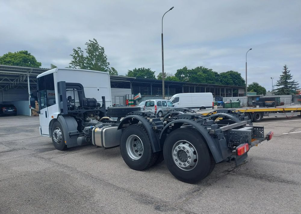 Mercedes-Benz Econic 2630 L ENA - Cab chassis truck: picture 4 Mercedes-Benz Econic 2630 L ENA - Cab chassis truck: picture 4