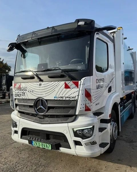 Mercedes-Benz eActros 300 L 6x2 Elektryczna śmieciarka - Refuse truck: picture 5 Mercedes-Benz eActros 300 L 6x2 Elektryczna śmieciarka - Refuse truck: picture 5