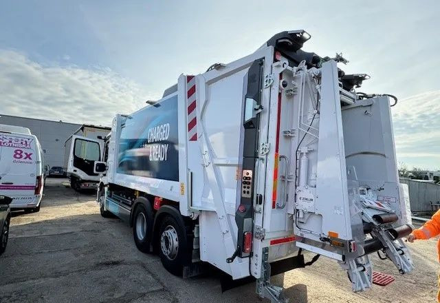 Leasing of  Mercedes-Benz eActros 300 L 6x2 Elektryczna śmieciarka Mercedes-Benz eActros 300 L 6x2 Elektryczna śmieciarka: picture 13