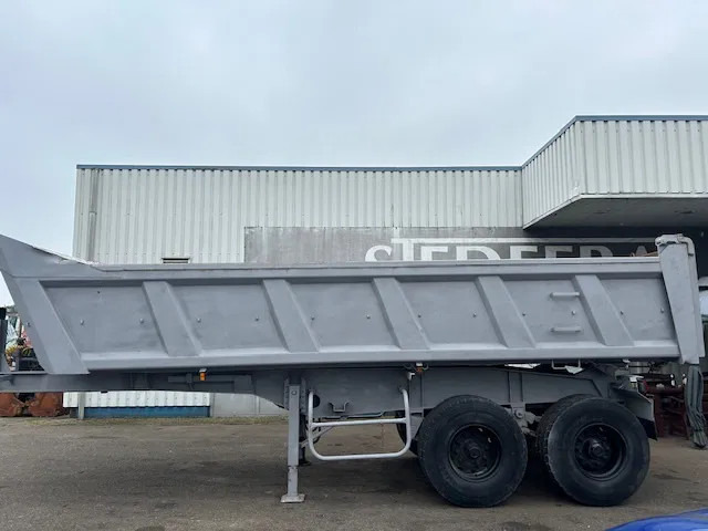 CIF 2 Axle Steel Tipper , Spring Suspension , Drum Brakes - Tipper semi-trailer: picture 2 CIF 2 Axle Steel Tipper , Spring Suspension , Drum Brakes - Tipper semi-trailer: picture 2