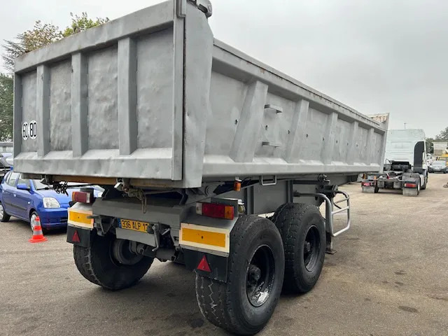 CIF 2 Axle Steel Tipper , Spring Suspension , Drum Brakes - Tipper semi-trailer: picture 3 CIF 2 Axle Steel Tipper , Spring Suspension , Drum Brakes - Tipper semi-trailer: picture 3