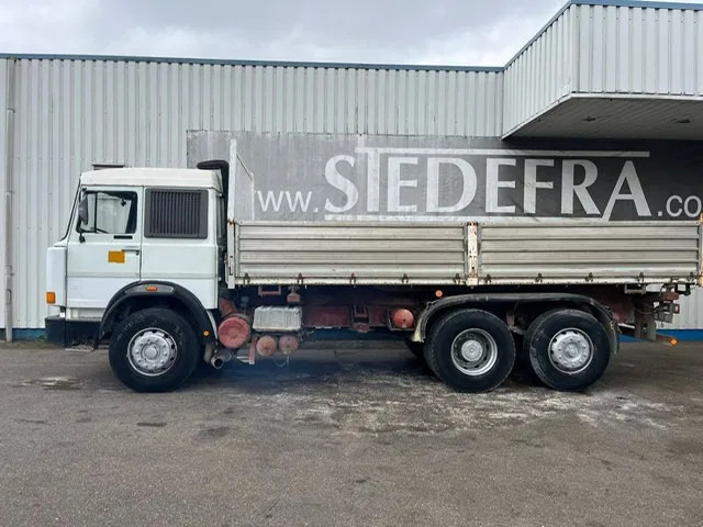 Iveco Turbostar 190-38 , 6x2 , V8 Watercooling , 3 Way Tipper , Spring Suspension , Manual - Tipper: picture 2 Iveco Turbostar 190-38 , 6x2 , V8 Watercooling , 3 Way Tipper , Spring Suspension , Manual - Tipper: picture 2