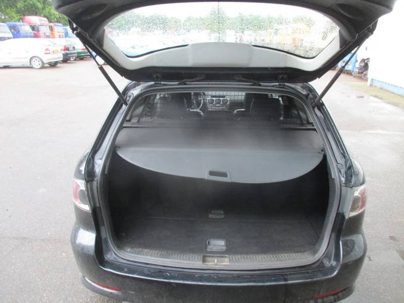 Estate car Mazda 6 , 2.0I , Airco, leather seats , Navi: picture 9