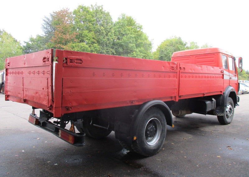 Mercedes-Benz 1626 , V8 , ZF Manual , spring suspension - Dropside/ Flatbed truck: picture 3 Mercedes-Benz 1626 , V8 , ZF Manual , spring suspension - Dropside/ Flatbed truck: picture 3