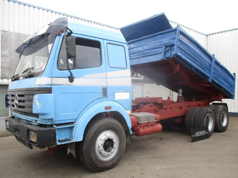Mercedes-Benz 2544 SK , 6x4 , V8 Bi-Turbo , 3 Way tipper , Spring suspension - Tipper: picture 1 Mercedes-Benz 2544 SK , 6x4 , V8 Bi-Turbo , 3 Way tipper , Spring suspension - Tipper: picture 1