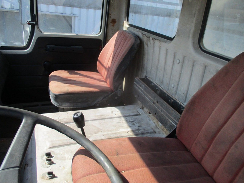 Tipper Mercedes-Benz 2633, V8 , ZF Manual , 6x4 , 3 Way tipper , Spring suspension: picture 12