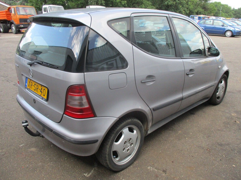 Mercedes-Benz A-Klasse A160 Elegance , Manual - Car: picture 3 Mercedes-Benz A-Klasse A160 Elegance , Manual - Car: picture 3