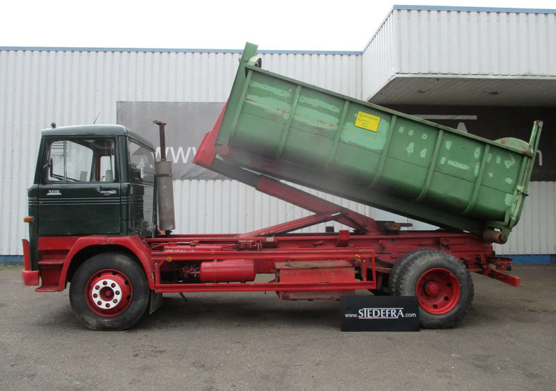 Mercedes-Benz LP 1319 , Oldtimer - Hook lift truck: picture 5 Mercedes-Benz LP 1319 , Oldtimer - Hook lift truck: picture 5