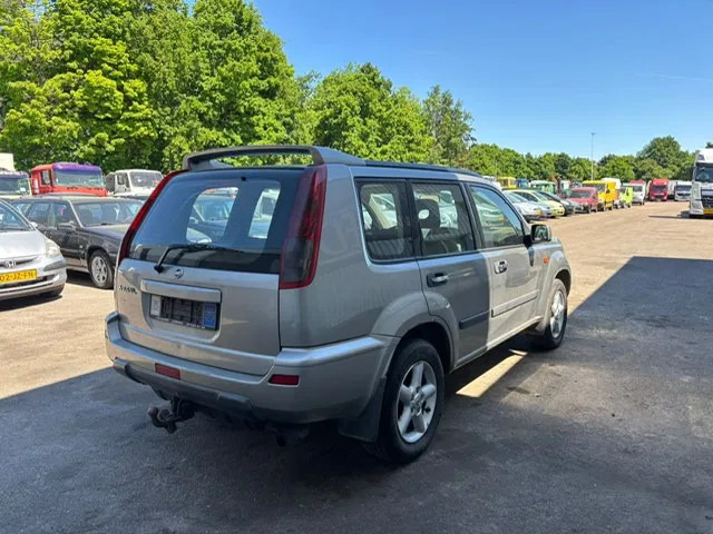 Nissan X-Trail 2.2 DCi , 4x4 , Airco , Export - Car: picture 3 Nissan X-Trail 2.2 DCi , 4x4 , Airco , Export - Car: picture 3