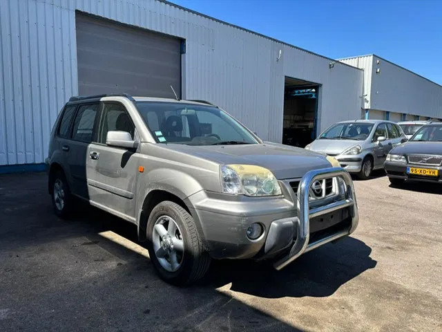 Nissan X-Trail 2.2 DCi , 4x4 , Airco , Export - Car: picture 4 Nissan X-Trail 2.2 DCi , 4x4 , Airco , Export - Car: picture 4