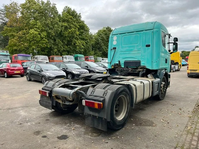 Scania R 114 L 380 , Manual Gearbox , Airco - Tractor unit: picture 5 Scania R 114 L 380 , Manual Gearbox , Airco - Tractor unit: picture 5