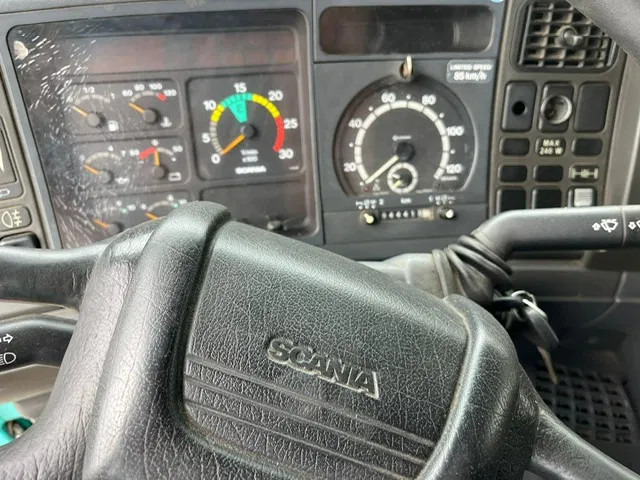 Tractor unit Scania R 114 L 380 , Manual Gearbox , Airco: picture 8