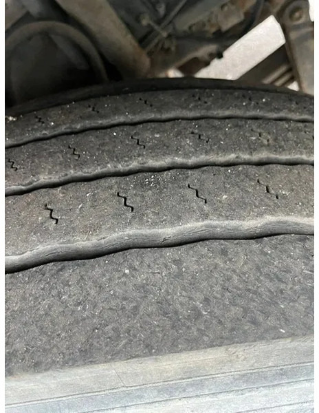 Tractor unit Scania R 114 L 380 , Manual Gearbox , Airco: picture 11