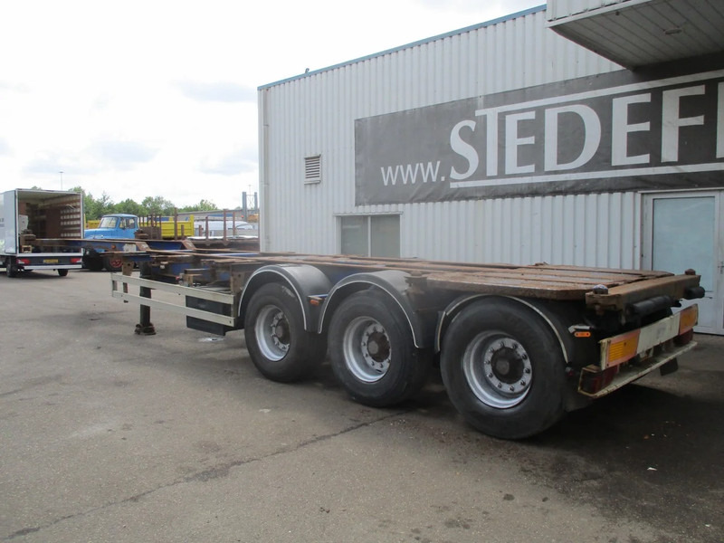 Wielton NS34P , Container trailer , 3 ROR axles , drum brakes , air suspension - Container transporter/ Swap body semi-trailer: picture 5 Wielton NS34P , Container trailer , 3 ROR axles , drum brakes , air suspension - Container transporter/ Swap body semi-trailer: picture 5