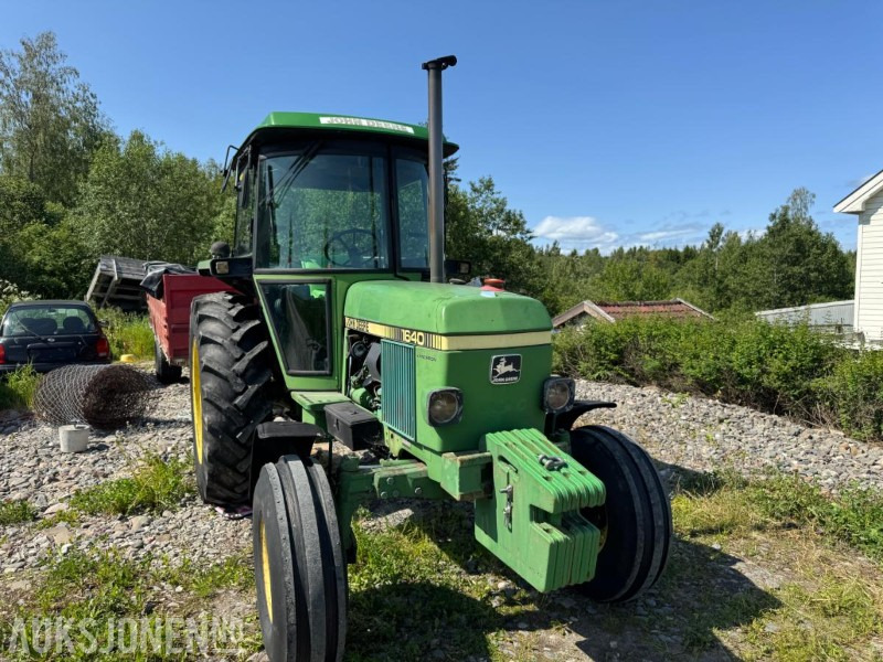 1984 John Deere 1640 SYNCHRON 2WD traktor - Farm tractor: picture 2 1984 John Deere 1640 SYNCHRON 2WD traktor - Farm tractor: picture 2