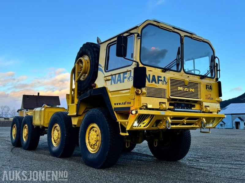 1986 MAN M1001 3870 - Terrenglastebil - 8x8 - Chassis - Type 27.365FAE - 404 hk V10 - Allison girkasse med momentforsterker - Fire engine: picture 3 1986 MAN M1001 3870 - Terrenglastebil - 8x8 - Chassis - Type 27.365FAE - 404 hk V10 - Allison girkasse med momentforsterker - Fire engine: picture 3