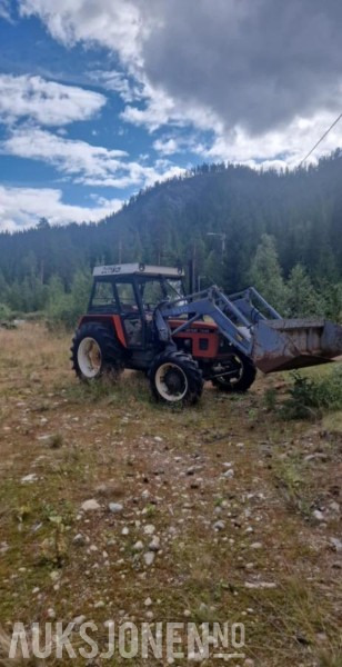 1987 Zetor 7245 mva fri traktor med Veto F15 lasteapparat 474 timer - Farm tractor: picture 5 1987 Zetor 7245 mva fri traktor med Veto F15 lasteapparat 474 timer - Farm tractor: picture 5