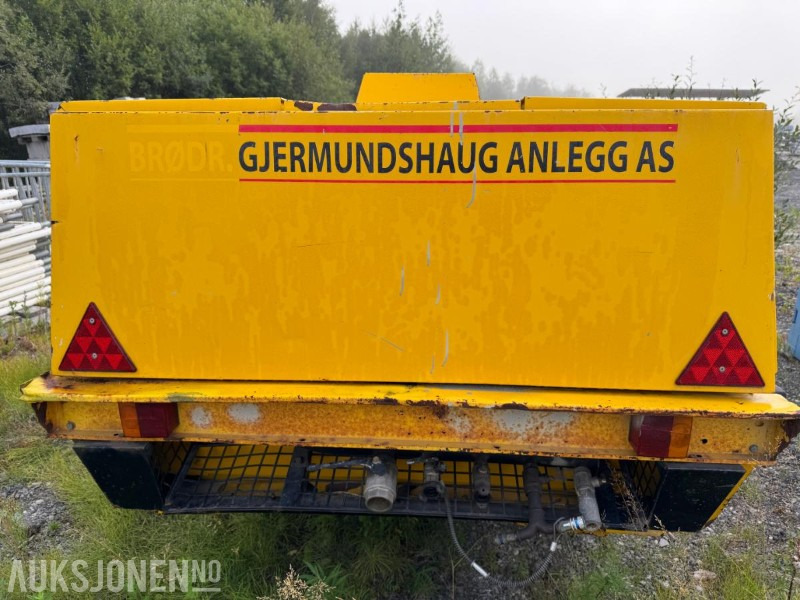 1992 Atlas Copco XAS125 kompressor - Drilling rig: picture 5 1992 Atlas Copco XAS125 kompressor - Drilling rig: picture 5