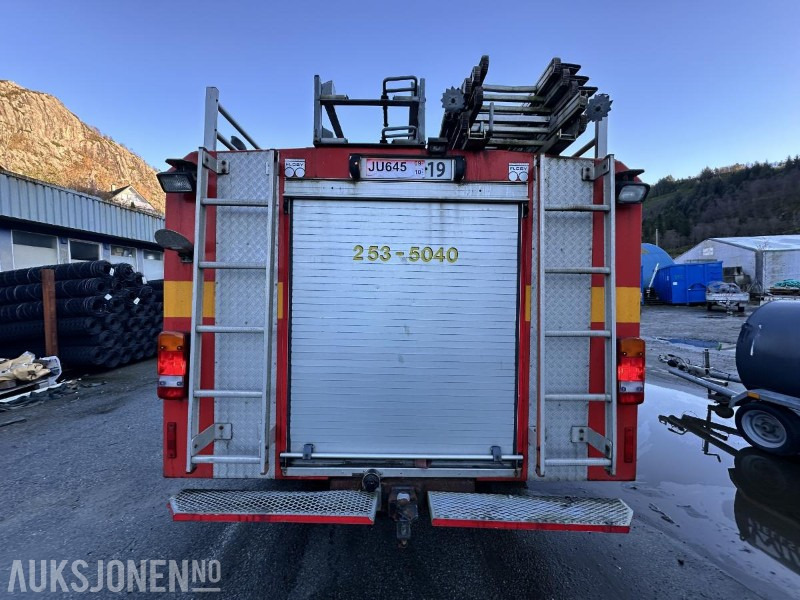 1992 Scania R 113ML - 400 6X2 Tankbil/Brannbil med vannkanon - Repobjekt, 553874km - Fire engine: picture 4 1992 Scania R 113ML - 400 6X2 Tankbil/Brannbil med vannkanon - Repobjekt, 553874km - Fire engine: picture 4