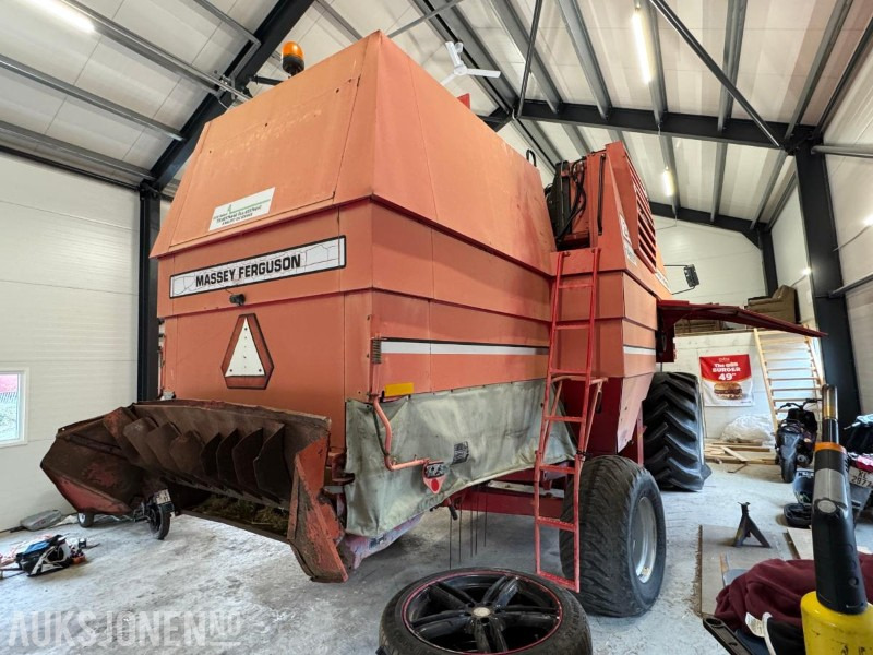 1996 Massey Ferguson MF 34 skurtresker - Combine harvester: picture 5 1996 Massey Ferguson MF 34 skurtresker - Combine harvester: picture 5