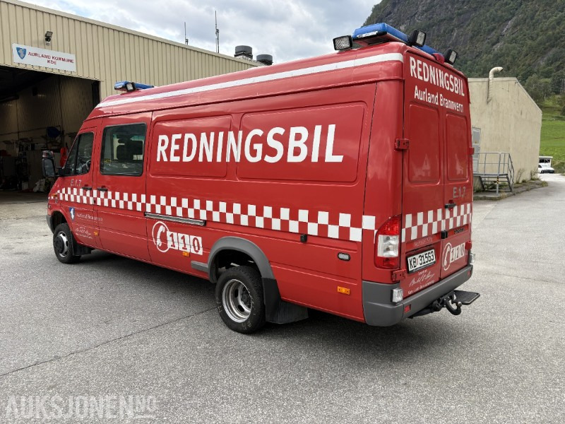 2005 Mercedes-Benz Sprinter 4-motion / 4X4 redningsbil - fullutstyrt - Fire engine: picture 4 2005 Mercedes-Benz Sprinter 4-motion / 4X4 redningsbil - fullutstyrt - Fire engine: picture 4