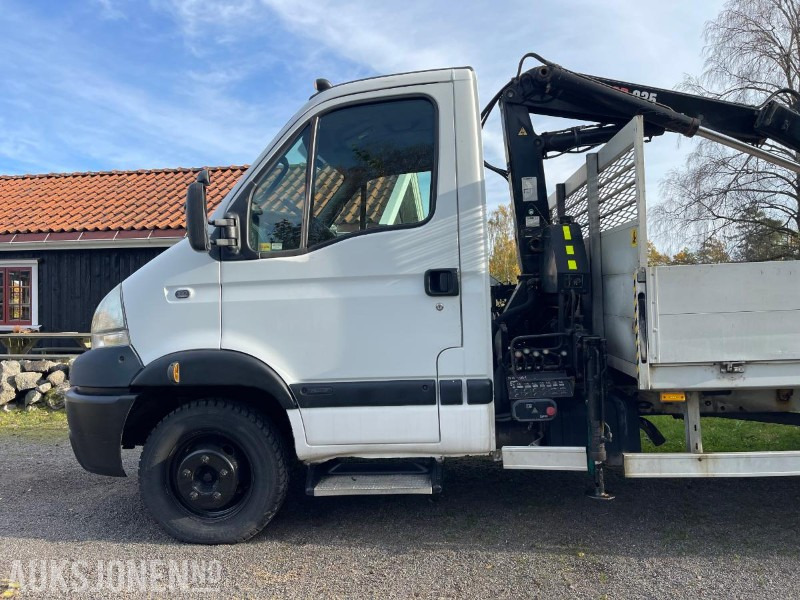 2005 Renault Mascott - Crane truck: picture 3 2005 Renault Mascott - Crane truck: picture 3