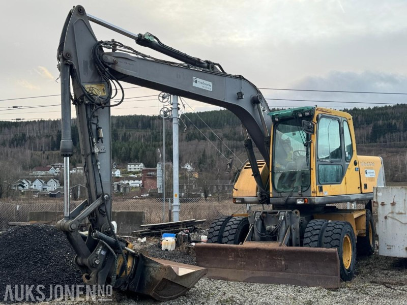 2005 Volvo EW160B Hjulgraver med pusseskuff / 6441 timer - Excavator: picture 2 2005 Volvo EW160B Hjulgraver med pusseskuff / 6441 timer - Excavator: picture 2