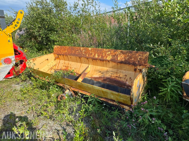 2006 EPOKE TKB 9-280 Etterhengende spreder - Construction equipment: picture 4 2006 EPOKE TKB 9-280 Etterhengende spreder - Construction equipment: picture 4