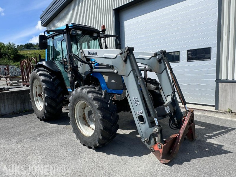 2006 Valtra A95 - 4x4 - 40 km/t - Kun gått 2701 timer - Frontlaster - Triangel og toppstag - Farm tractor: picture 3 2006 Valtra A95 - 4x4 - 40 km/t - Kun gått 2701 timer - Frontlaster - Triangel og toppstag - Farm tractor: picture 3