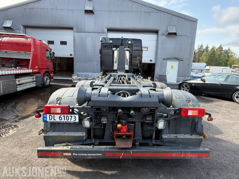 2007 Volvo FH 520 Krokbil - EU godkjent til 2026 - Krok med knekk - Alufelger - Luftstyrt hengerfeste - EU OK -Euro4T - 334487km - Hook lift truck: picture 4 2007 Volvo FH 520 Krokbil - EU godkjent til 2026 - Krok med knekk - Alufelger - Luftstyrt hengerfeste - EU OK -Euro4T - 334487km - Hook lift truck: picture 4