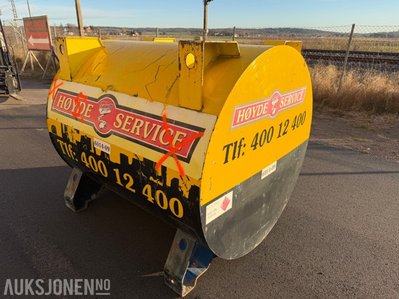 2008 Fuel Proof 990L Dieseltank m/Piusi 12V pumpe – UN-godkjent - Construction equipment: picture 3 2008 Fuel Proof 990L Dieseltank m/Piusi 12V pumpe – UN-godkjent - Construction equipment: picture 3