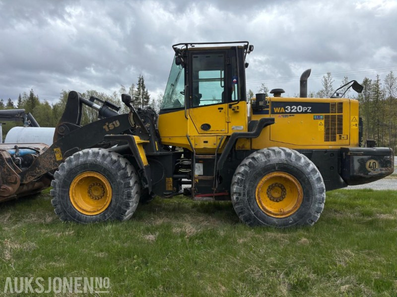 2009 Komatsu WA 320 PZ-6 - Wheel loader: picture 2 2009 Komatsu WA 320 PZ-6 - Wheel loader: picture 2