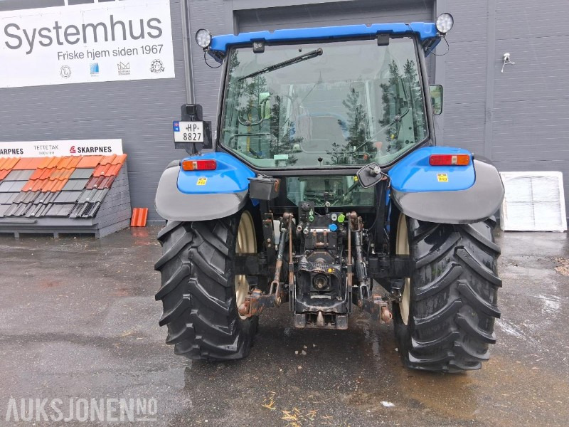 2009 New Holland T5060 - MVA-FRI - MYE UTSTYR - Trima Laster Snøfres Pallegaffel Feiekost Skuffe - Farm tractor: picture 3 2009 New Holland T5060 - MVA-FRI - MYE UTSTYR - Trima Laster Snøfres Pallegaffel Feiekost Skuffe - Farm tractor: picture 3