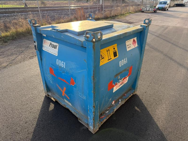 2011 1000L dieseltank Fuel Proof m/230V el-pumpe og fyllepistol - Construction equipment: picture 4 2011 1000L dieseltank Fuel Proof m/230V el-pumpe og fyllepistol - Construction equipment: picture 4