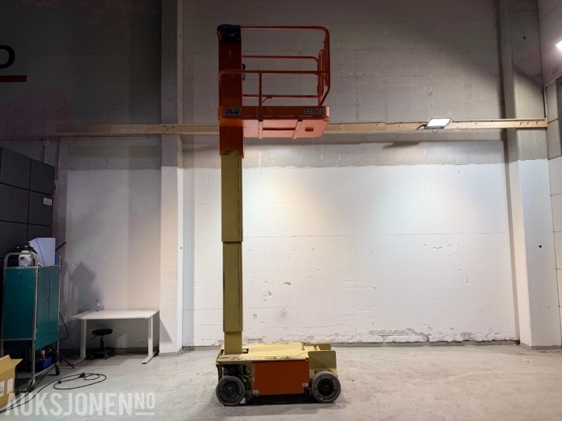 2011 JLG 1230ES Elektrisk mastelift med 5,6 m arbeidshøyde - Aerial platform: picture 2 2011 JLG 1230ES Elektrisk mastelift med 5,6 m arbeidshøyde - Aerial platform: picture 2